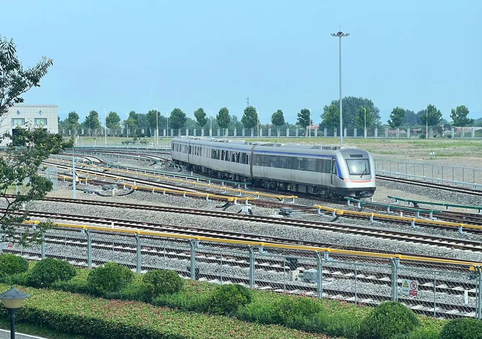 ൺ11